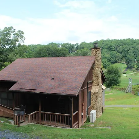 Springmaid Mountain Retreat & Stables-2